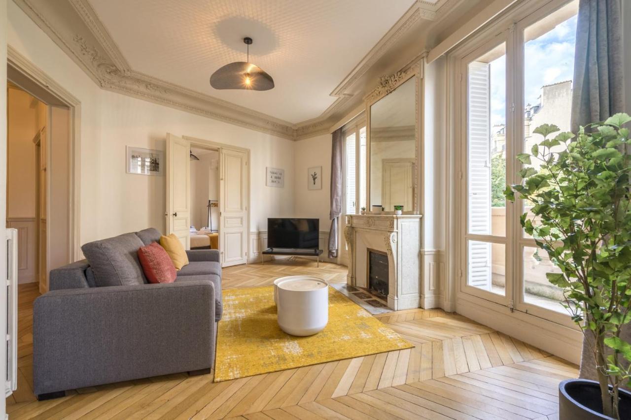 Charming Apartment Near Trocadero Paris Bagian luar foto