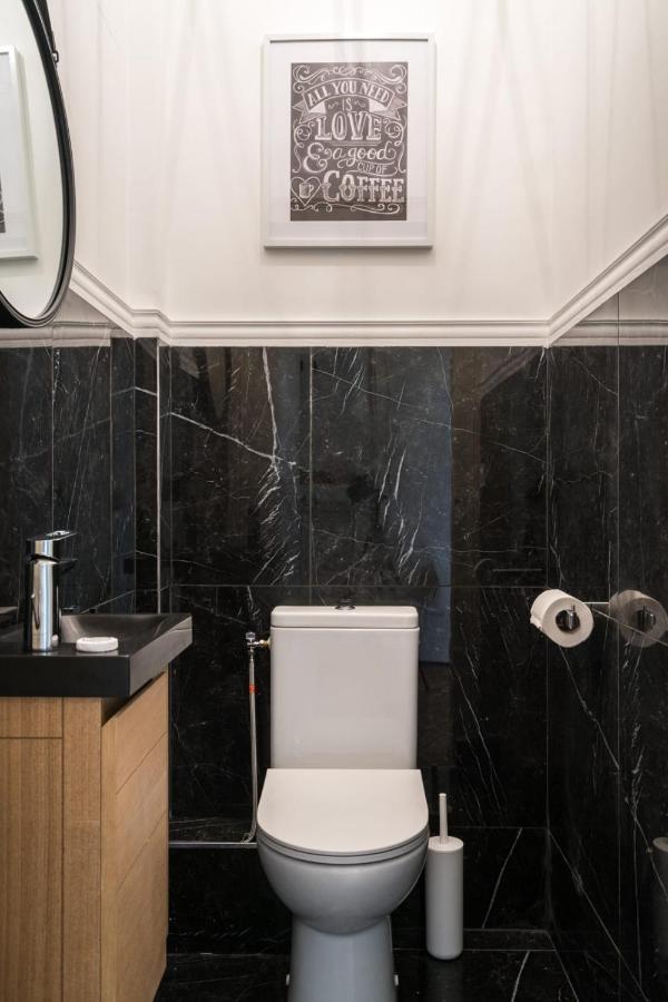 Charming Apartment Near Trocadero Paris Bagian luar foto